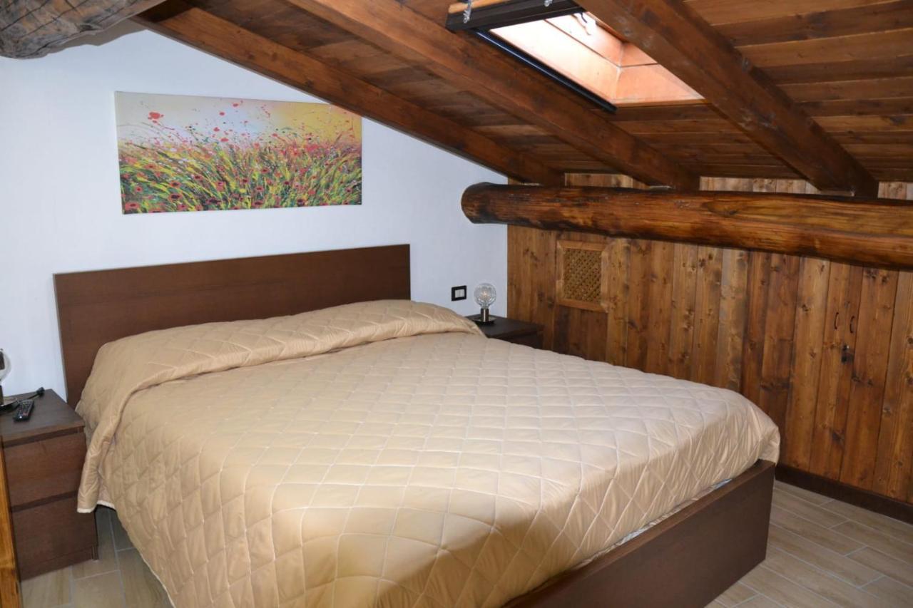 B&B La Casa Sulla Roccia Pietrapertosa Kültér fotó